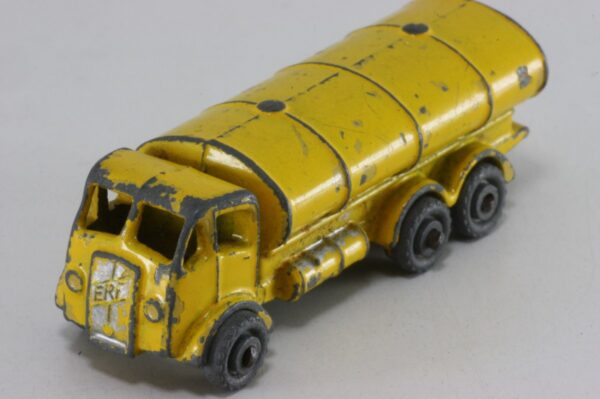 11a Esso Tanker