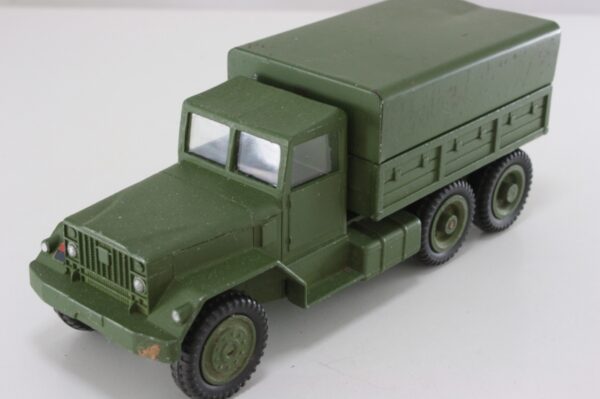 Corgi 1133 Troop Transporter