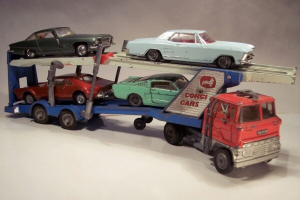 Corgi 1138 Carrimore Car Transporter