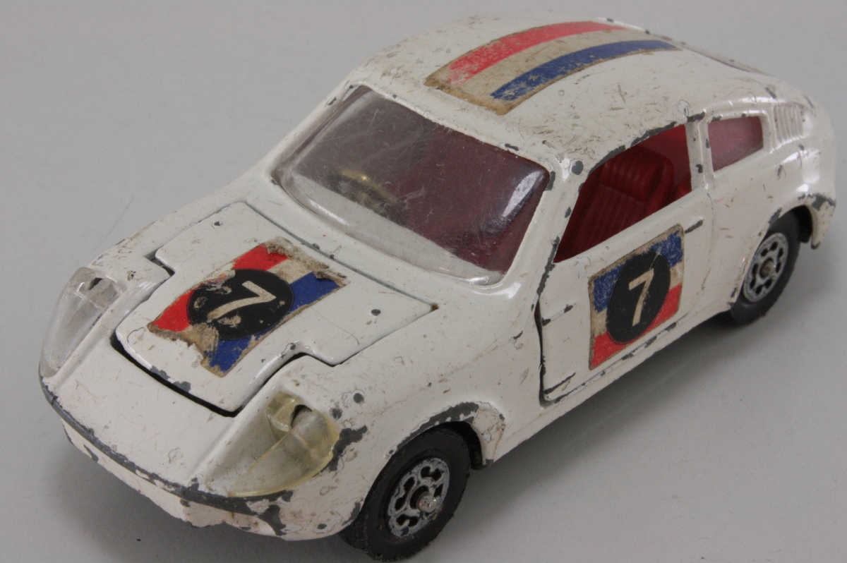 Corgi 305 Mini Marcos GT850