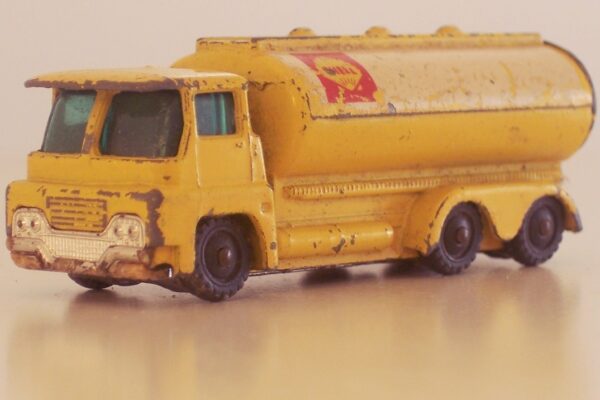 Corgi Juniors 14a Guy Warrior Tanker Shell