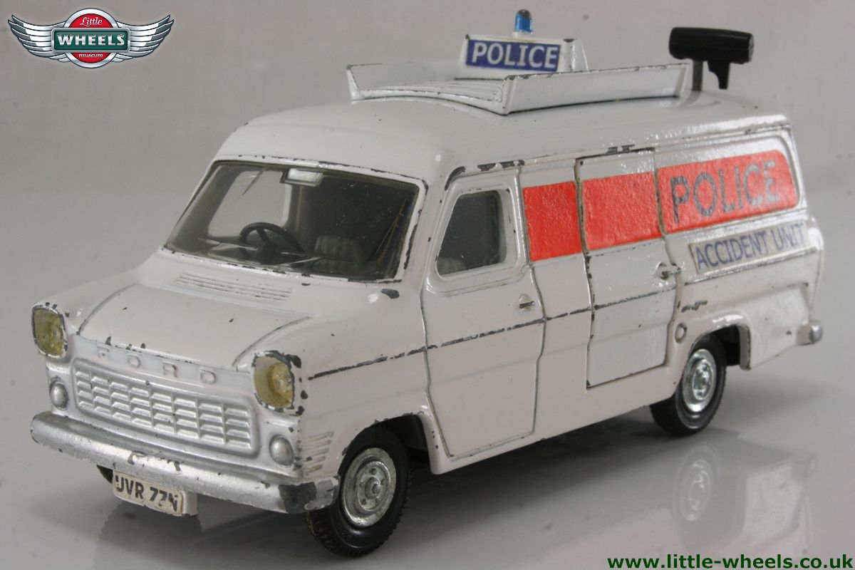 Dinky 272 Ford Transit Police Accident