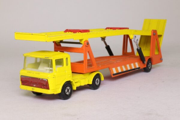 K11b Car Transporter Orange
