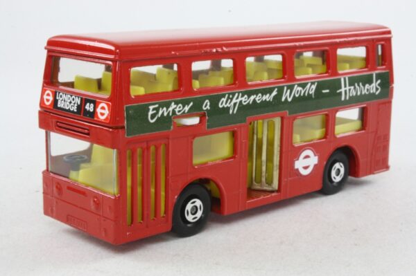 K15b Londoner Harrods