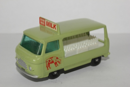 21c Milk Float Cow